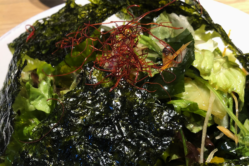 ワカメとのりのサラダ